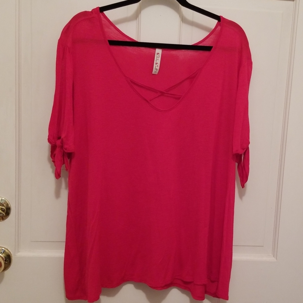 Red top cross cross front!